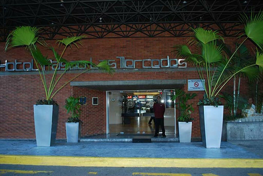 Hotel Paseo De Las Mercedes Caracas Exterior photo